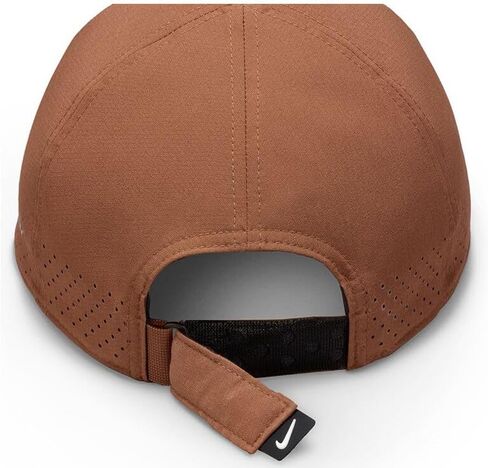 Nike Dri -Fit Adv Lightweight Wicking Wicking Hat - للجنسين in Saudi Arabia
