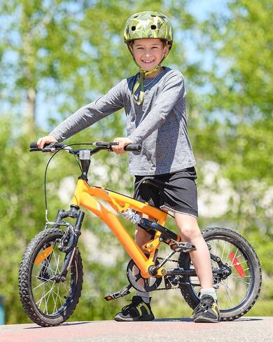 Runhit Boys Athletic Shorts Quick Dry Running Shorts for Youth Kids Lightweight Basketball Soccer Gym Shorts Zipper Pockets in Saudi Arabia