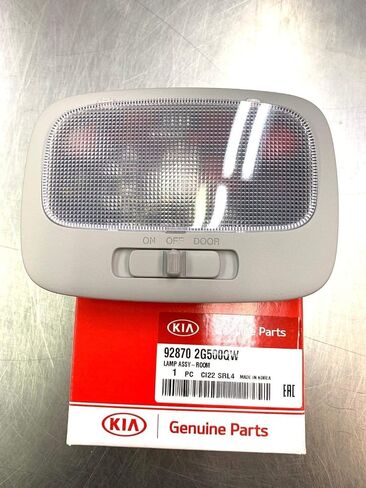 جديد OEM 2007-2010 KIA Optima Interior Dome Light Assembly-Gray Interior in Saudi Arabia