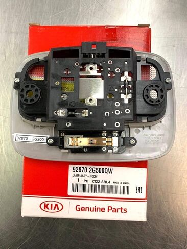 جديد OEM 2007-2010 KIA Optima Interior Dome Light Assembly-Gray Interior in Saudi Arabia