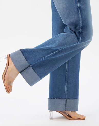 سروال جينز عريض الساق في روز أدوات روز in Kuwait