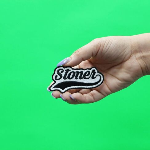 STONER SCRIPT PATCH WEED LOVES ON in Kuwait