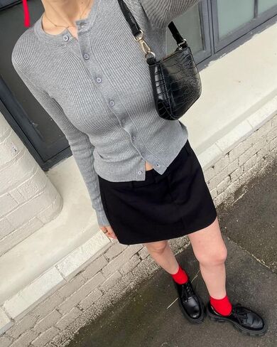 Cioatin Women Long Sleeve Button Up Ribbed Knit Crop Cardigan Y2K Slim Fit Round Neck Sweater Tshirt Fall Going Out Tops in Saudi Arabia