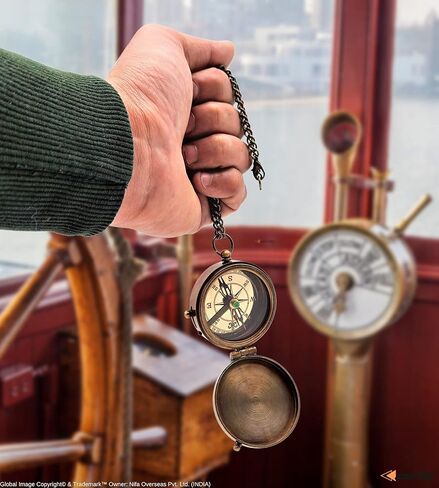 بوصلة بحرية عتيقة قابلة للنقش من النحاس الصلب بوصلة بحرية عتيقة مع صندوق خشبي in Kuwait