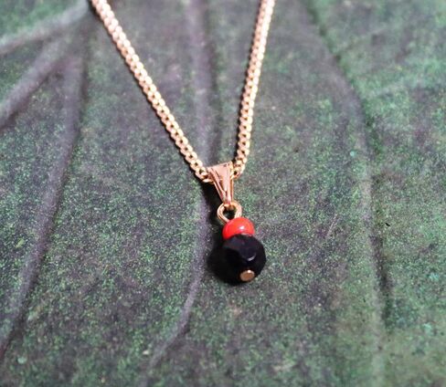 Azabache Charm Pendant 18K الذهب مطلي بسلسلة 18 بوصة - قلادة Azabache in Saudi Arabia