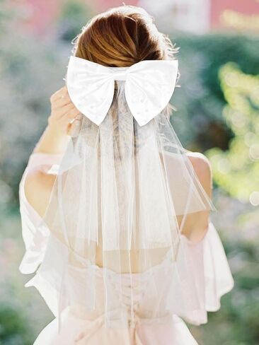 Urieo Floral Bride Veils White Tulle Wedding Veil With Comb Bachelorette Party Short Hair Accessories for Women and Girls in Kuwait