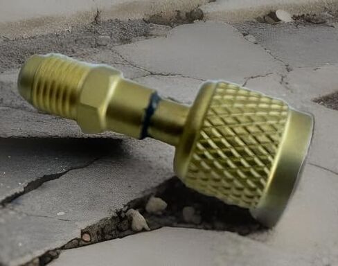 R32 Reverse Thread 1/4" Female, 1/4" Male Adapter for A2L R454B/R32 Tanks in Saudi Arabia