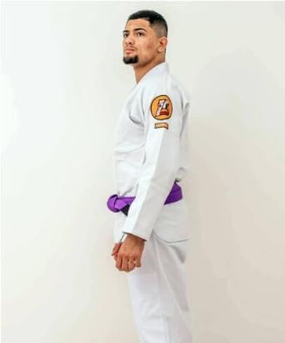 IBJJF Ultra Light Jiu-Jitsu Kimono GI مجموعات للأطفال ، jiu jitsu متعددة الاستخدامات لـ BJJ ، تدريب الجودو والمسابقات in Kuwait