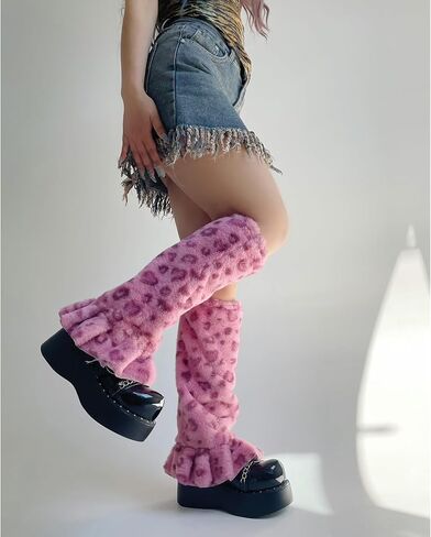 تدفئة الساق للنساء والبنات y2k kawaii fur fur مزدح in Kuwait