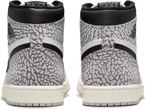 حذاء Nike Air Jordan 1 Retro High OG للرجال أبيض/أسود-أخضر متوهج DZ5485 130 in Kuwait