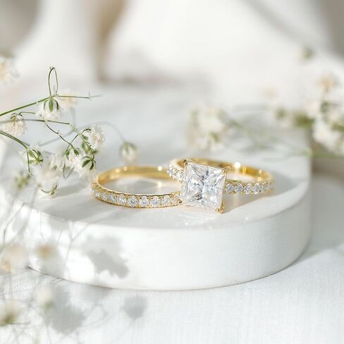 مجموعة خاتم الزفاف المعتمدة من Moissanite ، جودة D-VS1 ، 8 ملم الأميرة Cut Moissanite Ring in Kuwait