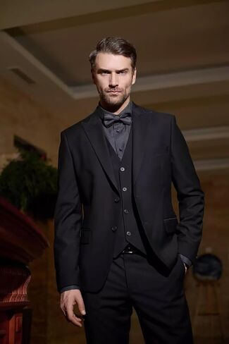 Mens Suit 3 Piece Slim Fit Wedding Business Suits for Men Three Piece Formal Peak Lapel Suit Set Elegant in Saudi Arabia