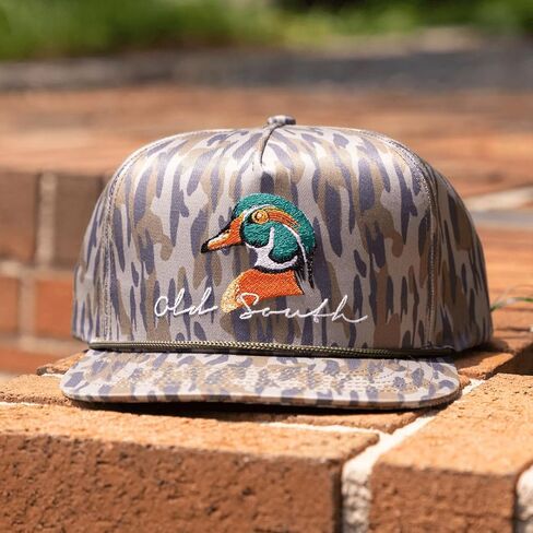 Wood Duck Head Osland Camo - Trucker Hat in Saudi Arabia