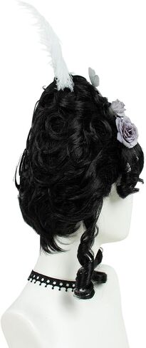 R reewes Haird Hair Beehive Wig على الطراز الفيكتوري الأسود القصيرة البارلي القصيرة مع ريشة بيضاء ، وردة وملحقات الفراشة كوين كوزبلاي أزياء أزياء الهالوين للنساء in Kuwait