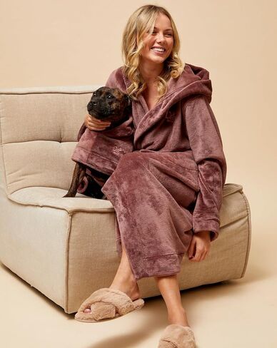 Darren & Phillip Snuggle Buddy Women’s Plush Robe-Ultra-Soft و Cozy Lounge Wear with Tie Percist و Rightweight & Warm Bathrobe in Kuwait