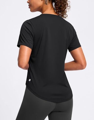 تجريب المرأة قمم V-neck قصيرة الأكمام UPF 50+ Sun Shirt Moisture Wicking Quick Dry Top for Gym ، Running ، Athletic in Saudi Arabia