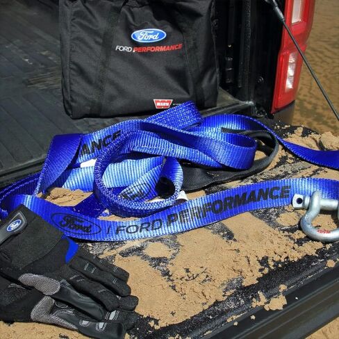 Ford Racing Heavy Duty Off Road Recovery Kit in Saudi Arabia