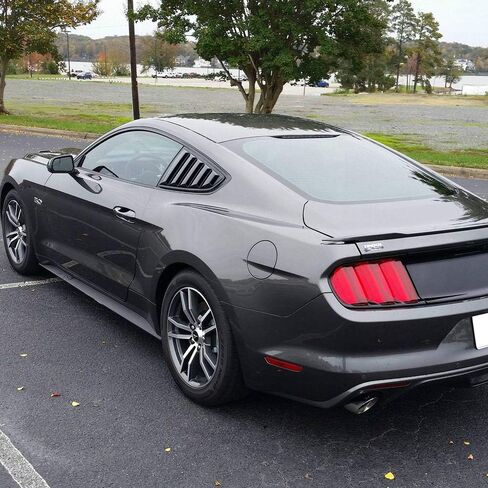 1/4 Quarter Side Window Scoop Cover Cover Vate متوافق مع 15-18 Ford Mustang GT V6 in Kuwait