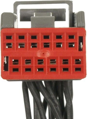 Replacement Instrument Panel Connector for 1999-2011 Ford, Lincoln F-250 Super Duty, F-350 Super Duty, Town Car in Saudi Arabia