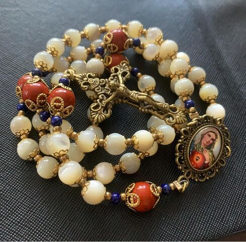 Lcqq handmade vintage mother of pearl beads + Red Agate beads catholic rosary necklace crucifix cross gift in Saudi Arabia