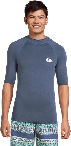 Quiksilver Men Men UPF50 Shorts Surf Tee Tee in Kuwait