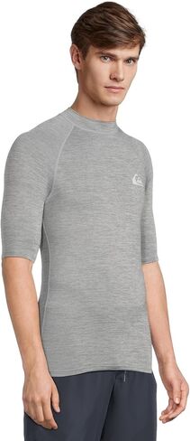 Quiksilver Men Men UPF50 Shorts Surf Tee Tee in Kuwait