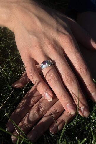 الأمهات الفضي الجنيه الفضي مع هدية مجوهرات عائلية 2 in Kuwait