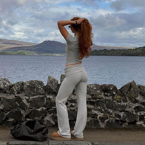 طقم سراويل نسائية من GTETKDE مكون من قطعتين ببطانة مزدوجة طقم سراويل مضيئة وزي أساسي قصير بيجامات غير رسمية in Kuwait