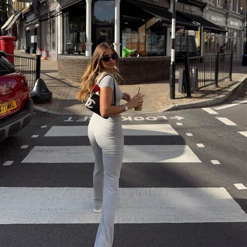 طقم سراويل نسائية من GTETKDE مكون من قطعتين ببطانة مزدوجة طقم سراويل مضيئة وزي أساسي قصير بيجامات غير رسمية in Kuwait