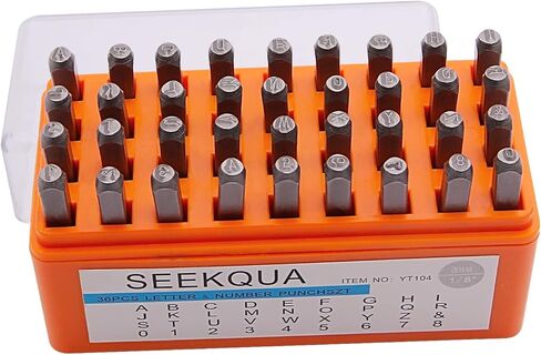 مجموعة 36 قطعة من الحروف والأرقام المعدنية الفولاذية الكبيرة والحروف الكبيرة والأرقام (A ~ Z، &، 0-8) مع حقيبة تخزين للمجوهرات الجلدية والخشبية (3 مم) in Kuwait