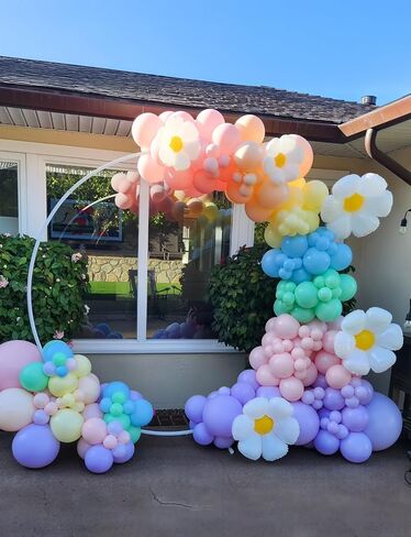 Christmas Balloons, 50 Pcs 12 Inch Red Green White Balloons with Candy Cane Foil Balloons,Holiday Balloons for Birthday Christmas Party Baby Shower Decorations in Kuwait