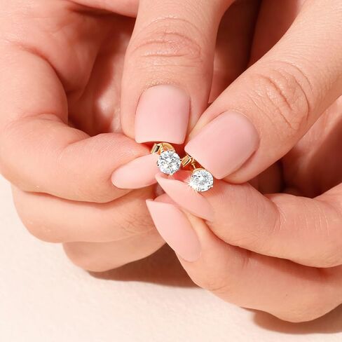 أقراط مسمار من الذهب الأصفر/الأبيض 14 كيلو مع مختبر من 1-2 قيراط ماس ، مختبر معتمد من IGI ، أقراط الماس المزرعة 4 الشق (لون E-F ، VVS-VS) ، أقراط مسمار للنساء ، المجوهرات الراقية in Kuwait