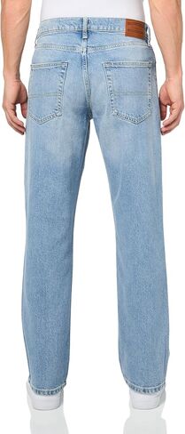Lucky Brand Men's 223 Straight Jean in Kuwait