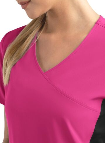 Maevn Matrix Impulse Women's Wrap Top مع لوحات متماسكة على النقيض in Kuwait