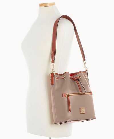 Dooney & Bourke Women's Drawstring in Pebble Grain Leather, Medium Sized Handbag with Closure in Saudi Arabia