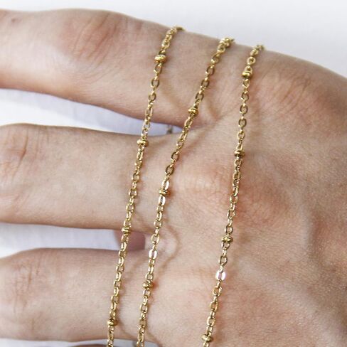 سلسلة مشبك ورق من الفولاذ المقاوم للصدأ بطول 16.4 قدم لصنع المجوهرات، لفة سلسلة ربط بمشبك ورق مطلي بالذهب لقلادة DIY وسوار صناعة المجوهرات مع شريط قياس ناعم ومشابك جراد البحر وحلقات القفز in Kuwait