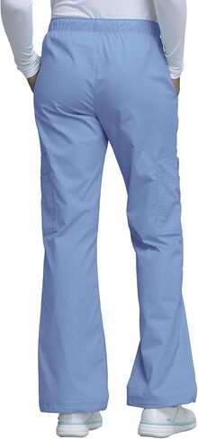 مجموعة شيروكي فرك للنساء من خلالنا الكلاسيكية الحديثة Fit V-Neck Top 4727 و Mid Rise Pull-On Cargo Pant 4005 ، Ciel- S Top/S Pant in Saudi Arabia