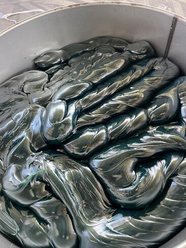 Republic Oil Green High Temp #2 Grease 10x14oz Lithium Complex Multi-Purpose |Chassis | Wheel Bearings| Tacky | EP2 | Extreme Pressure | 5th Wheels | Agrilculture | Construction in Kuwait