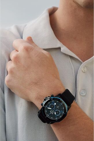 سلسلة النجوم البحرية للرجال في Bulova A Black and Blue المطلية بالأيون المصنوعة من الفولاذ المقاوم للصدأ 6 كرونوغراف الكوارتز ، حزام سليكون أسود ، 40 مم: 98B308 in Saudi Arabia