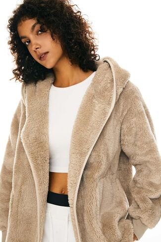 Orolay Women's Hooded Fuzzy Fleece Jacket Long Sleeve Winter Open Front Cardigan Oversized Coat with Pockets in Saudi Arabia
