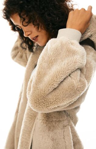 Orolay Women's Hooded Fuzzy Fleece Jacket Long Sleeve Winter Open Front Cardigan Oversized Coat with Pockets in Saudi Arabia