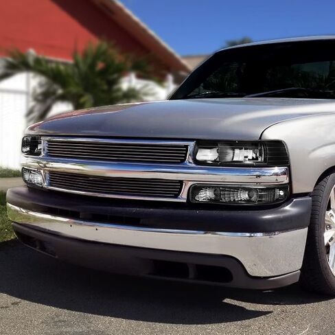 أسرة السيارات 4pcs بقيادة مجموعة المصابيح الأمامية DRL ومصابيح الوفير المتوافقة مع Chevy Silverado Suburban 1500 2500 3500 Tahoe 99-06 ، سائق وجانب الركاب ، عدسة مدخنة Clear Corner in Kuwait