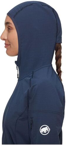Mammut Women's Madris Light ML Hooded Jacket in Saudi Arabia
