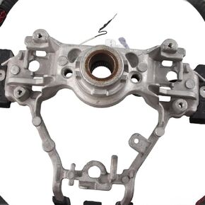 D Type Type Racing Teadering Wheet مع مؤشر LED لـ WRX STI 2015-2021 - أغطية عجلة ألياف الكربون in Kuwait