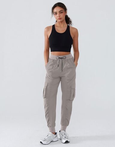 Lightweight Workout Joggers for Women 30" High Waisted Outdoor Running Casual Track Pants with Pockets in Kuwait