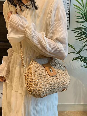Handmade Straw Woven Bag Beach Clutch Purses Women Vacation Shell Shoulder Crossbody Summer Dumpling Handbag Basket Tote in Saudi Arabia