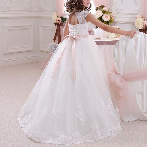 abaowedding g أول فساتين بالتواصل in Kuwait