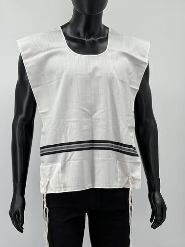 Adult Wool Tallit Katan – Kosher Chabad Style Hand Spun Thin Tzitzit - Halachically Approved Tzitzis Size S in Saudi Arabia