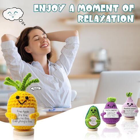 7pcs الدعم العاطفي الإيجابي المصنوع يدويًا ، دمى الكروشيه ، دمى محبوكة من الخضروات والفواكه ذات البطاقة الإيجابية ، هدية الكروشيه المحبوكة ، ديكور التشجيع in Kuwait