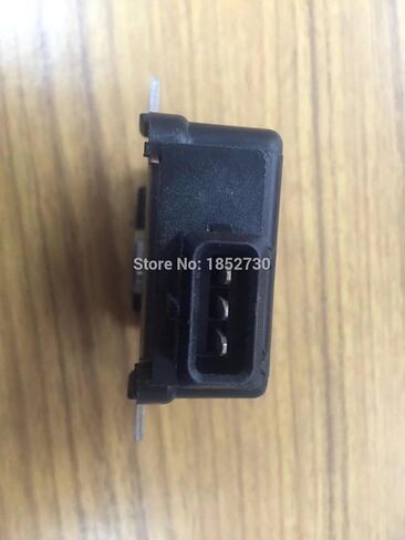 89452-22010 8945222010 TPS Sensor Throttle in Kuwait